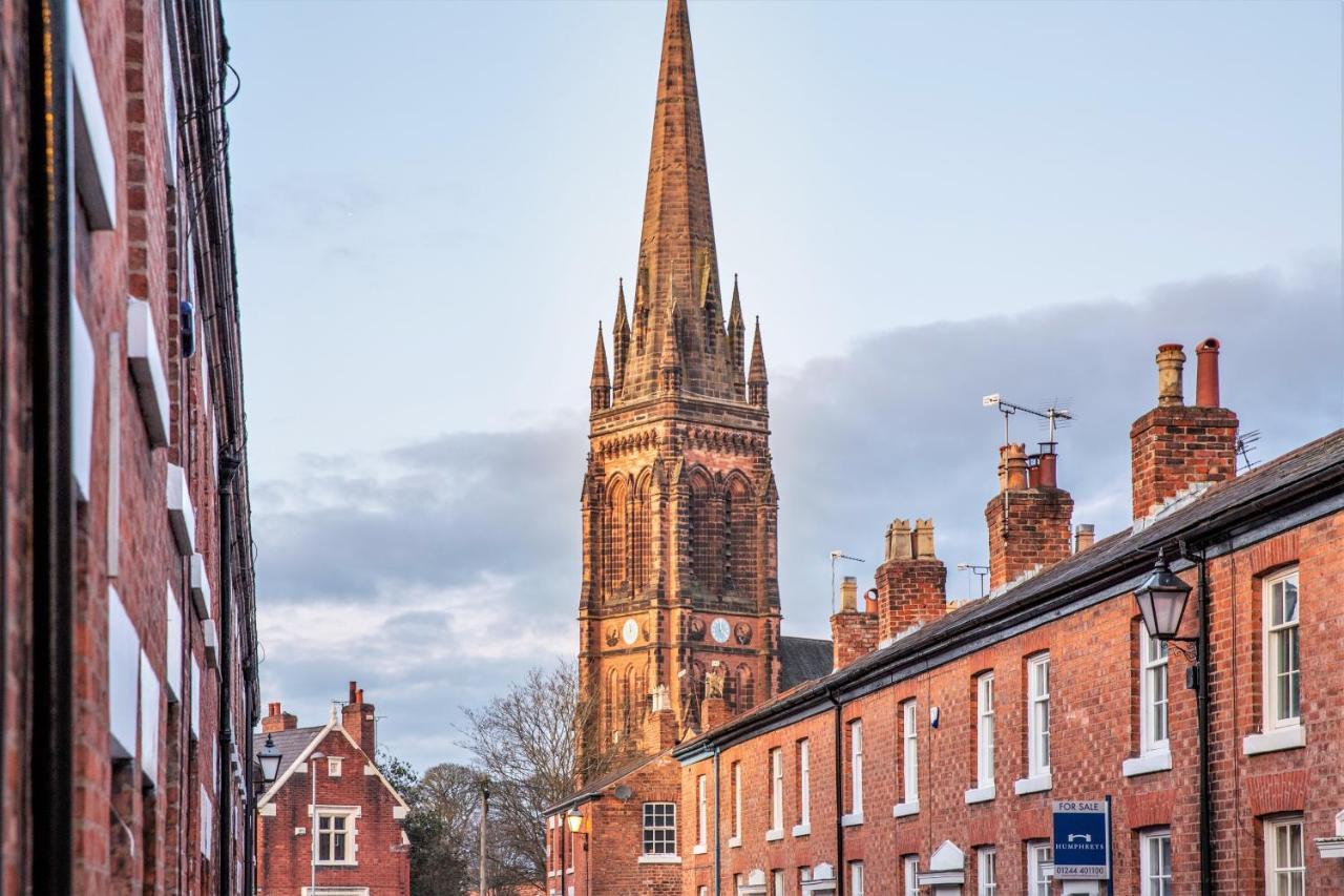 The Cottage In Chester, Sleeps 6 With Free Parking Exterior photo