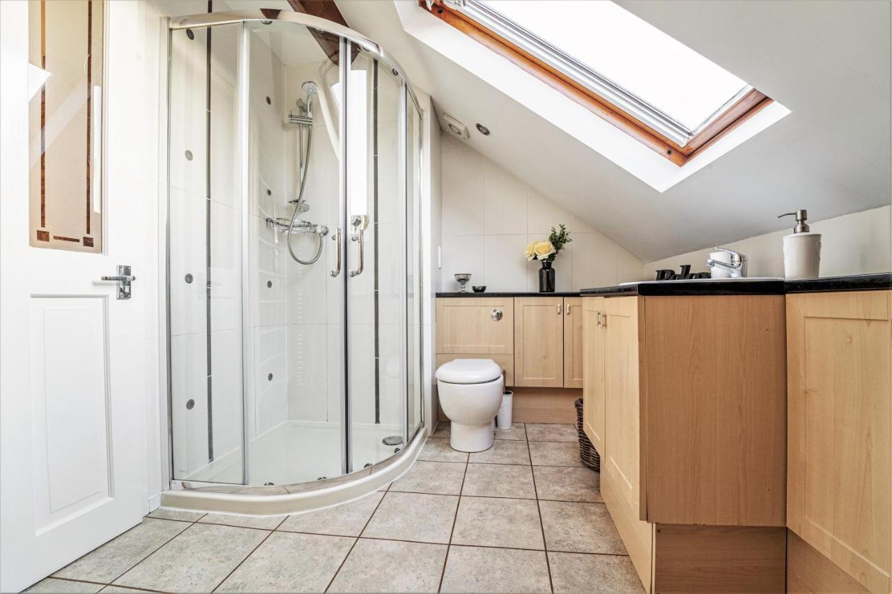 The Cottage In Chester, Sleeps 6 With Free Parking Exterior photo