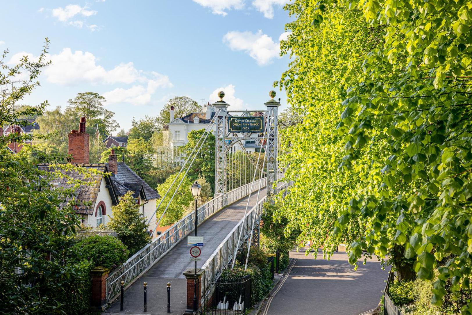 The Cottage In Chester, Sleeps 6 With Free Parking Exterior photo